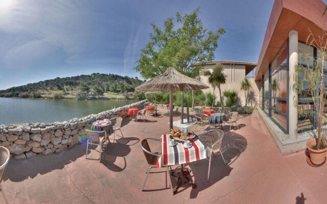 Hotel Phoebus Garden & Spa