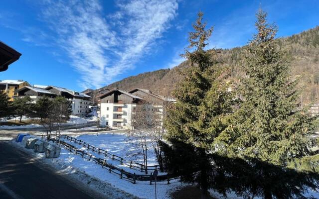 Residence Valtellina - Salita Baradello