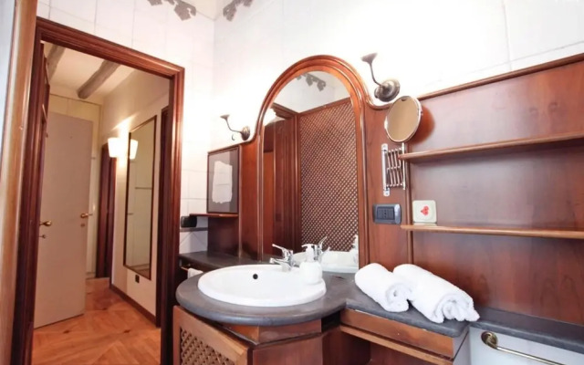 Greci in Rome With 3 Bedrooms and 3 Bathrooms