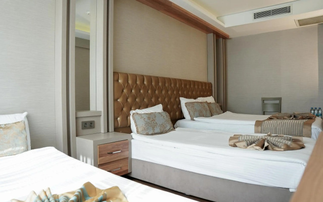 Enerji Hotel