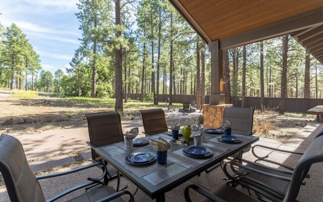 Flag Golf 3 Bedroom Home