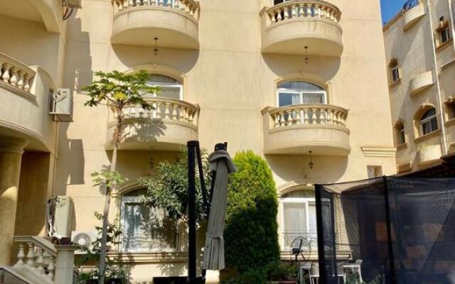 قصر الياسمين ٨ بالتجمع