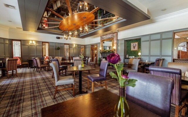 Fir Trees Hotel