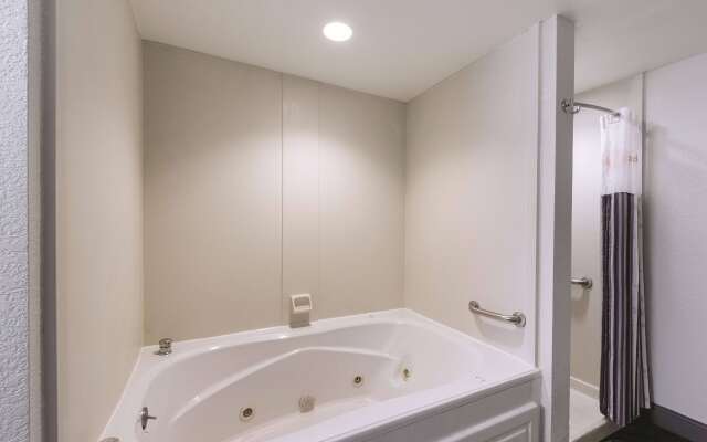 La Quinta Inn & Suites by Wyndham San Antonio Downtown
