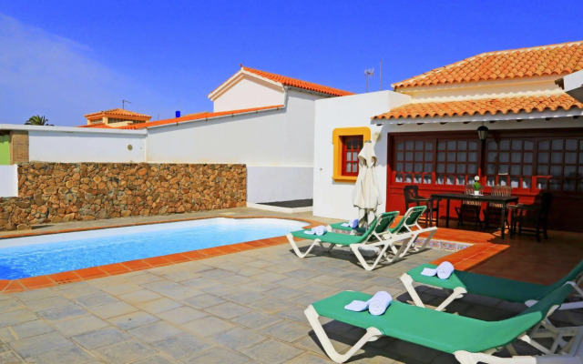 Vip Villas - Caleta Dorada