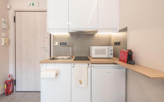 ✰Bright, renovated, spacious and cosy studio✰