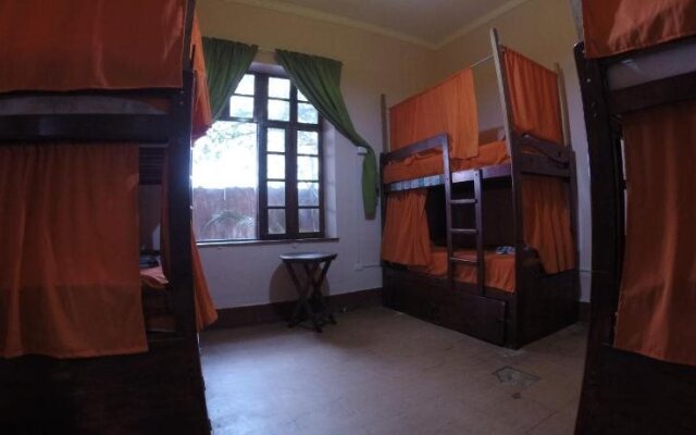 The Point Lima Hostel