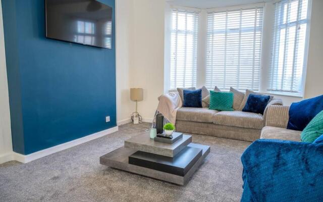 Large 7 bedroom town house in Chester City Centre