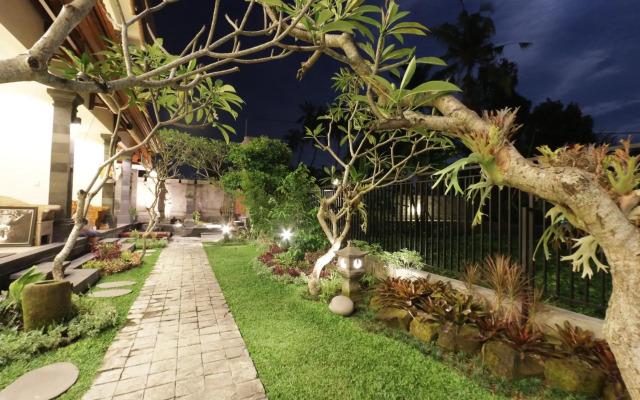 Duana Sari Ubud