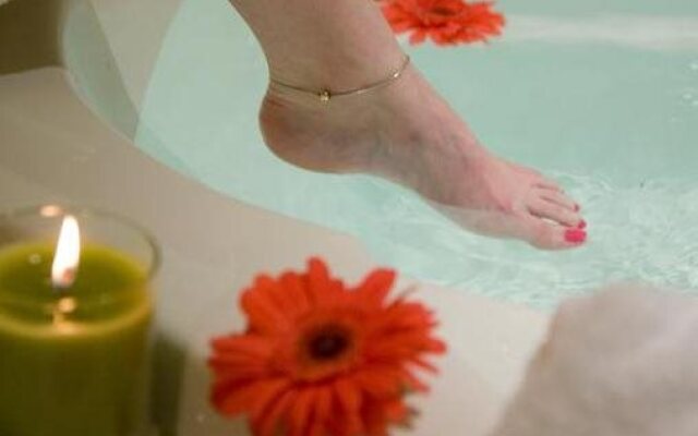 Lake Opechee Inn and Spa