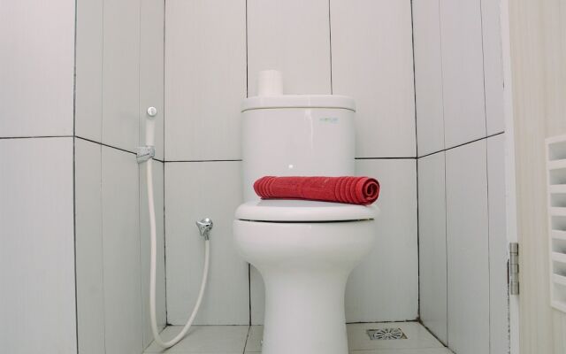 Simple Studio Apartment at Grand Kamala Lagoon