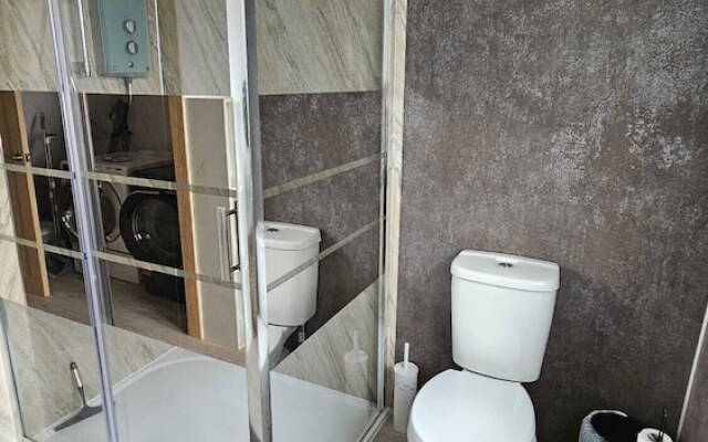 Luxurious 2-bed Apartment, Duchy Cosy Corner