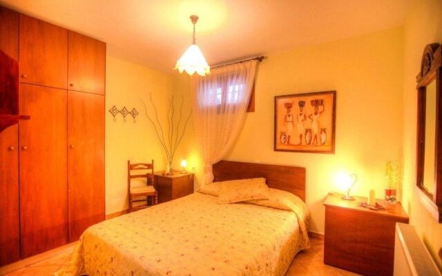 Anna Karra Studios & Apartments