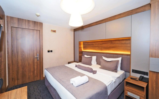 Seres Hotel Old City