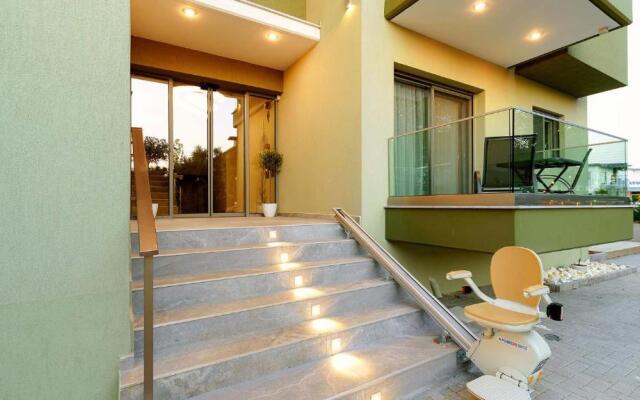 Estelle Family Luxury Apartments & Suites