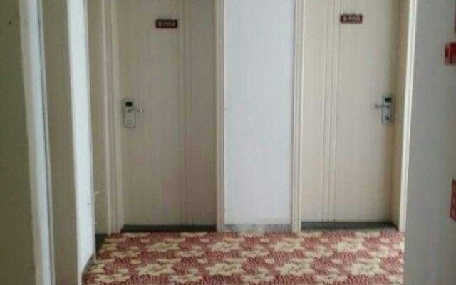 Golden Kintel Hotel