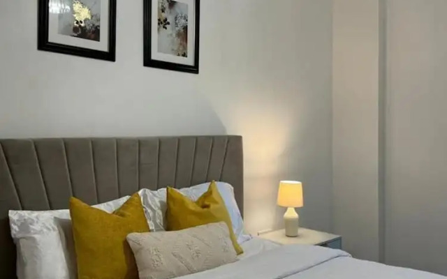 Stunning 2-bed Apartment in Dartford