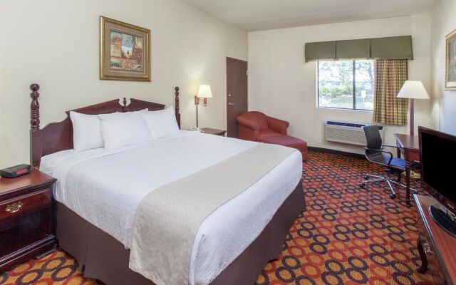 Ramada Bolingbrook