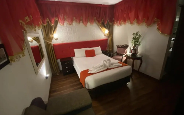 Gatsby Hotel Collection