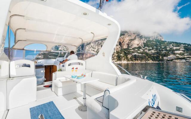 Rent Raffaelli40 in Capri