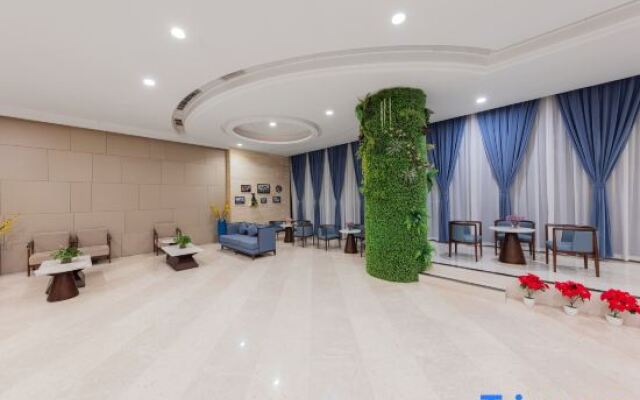 Xiangyang Mega Lifen Garden Hotel