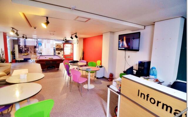 One Way Guesthouse Busan - Hostel