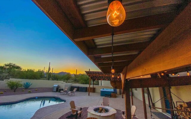 La Puerta Azul- Stunning Desert Retreat; Pool/Spa