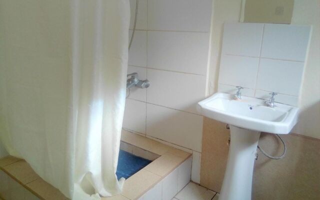 Fish Eagle Backpackers