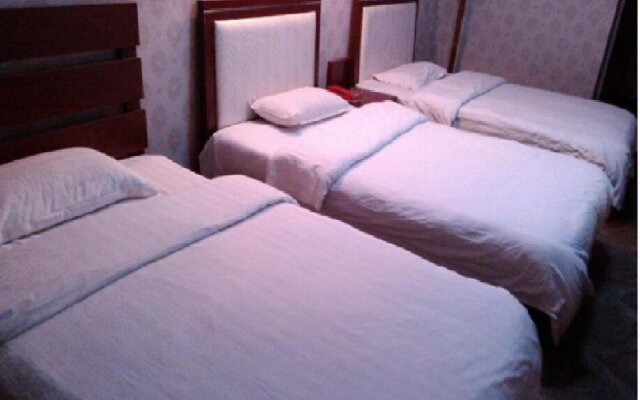 Luo Chuan Guo Hao Business Inn