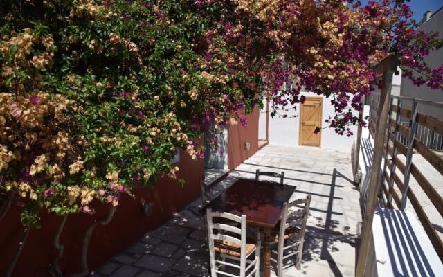 Axilleion Guest House