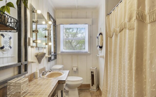 39 Beach Avenue by Long & Foster