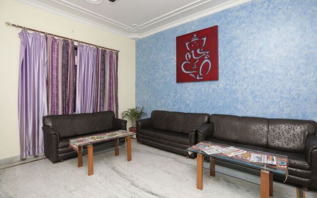 OYO 7162 Home Stay Shikhar Paradise