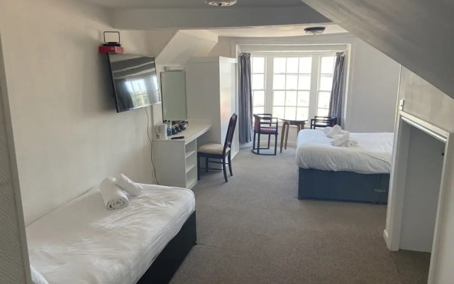 Fairhaven Hotel