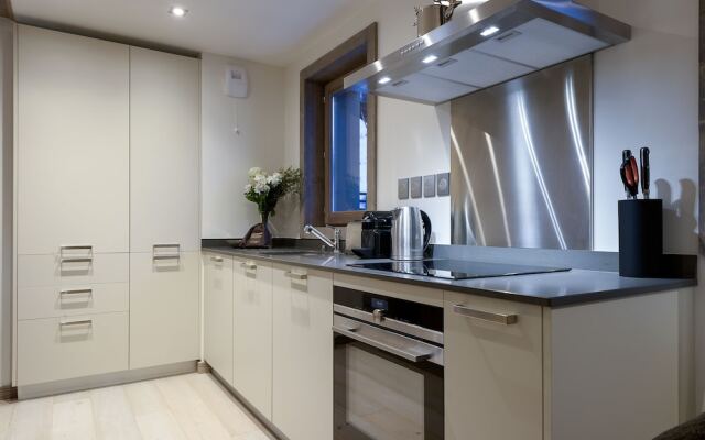 Le C Residence Apartments T3 Cabin A02