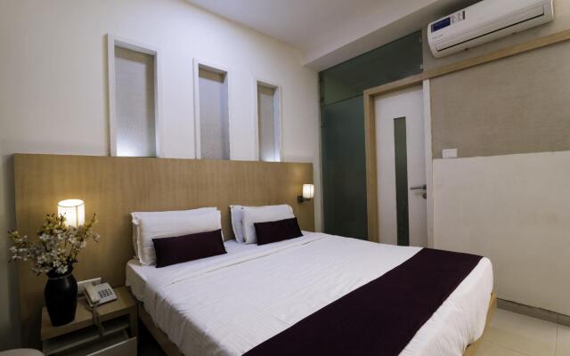 Hotel Monarch Guestline in MIDC Rabale, Navi Mumbai