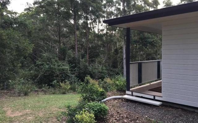 Mapleton Cabins & Caravan Park