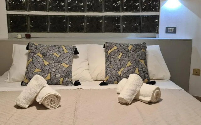 215 addaura luxury room