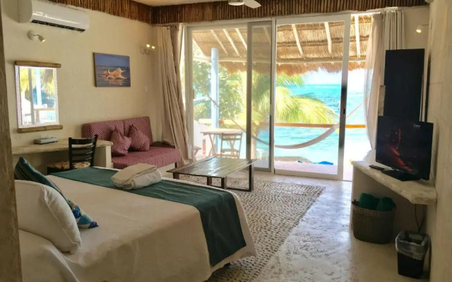 Maria's Kan Kin with Private Beach