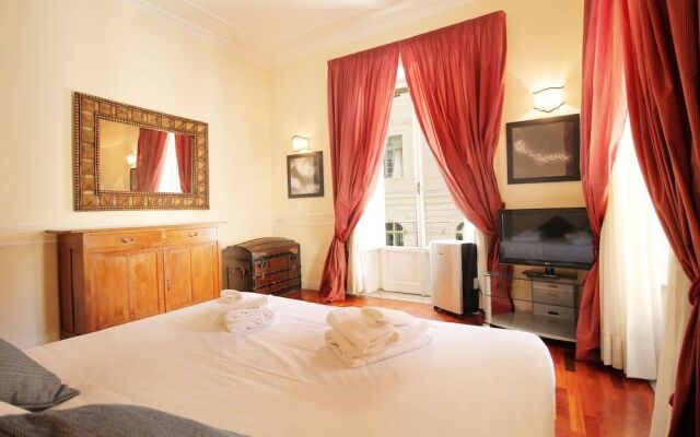 Prestigious Family Apt near St. Peter