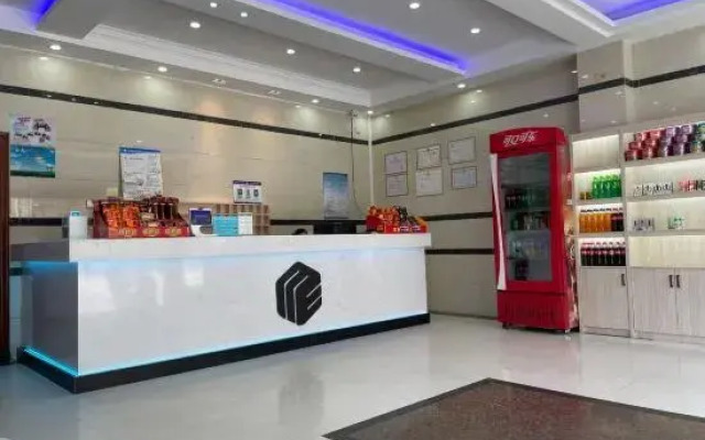 Oriental Home Building E-Sports Hotel