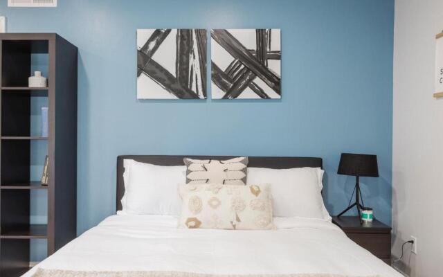 Spacious Guest Studio with Private Entry