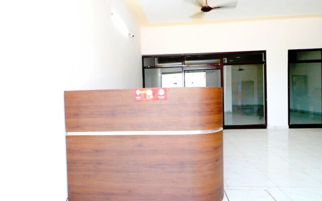 Hotel New Bury by OYO Rooms