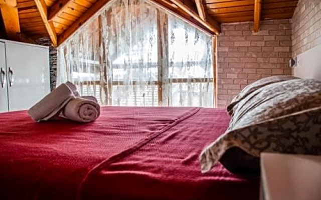 adalis hotel