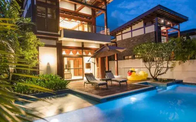 Sanya Pengyue Pool Villa