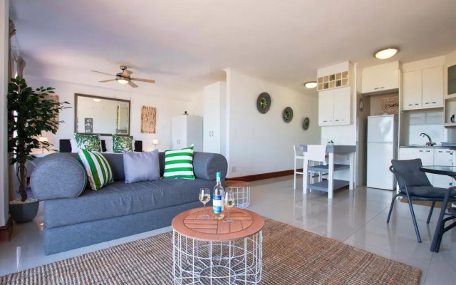 Romantic Beachfront Bachelor