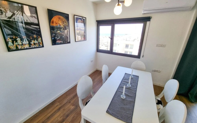 Seaview Wonders Apartment