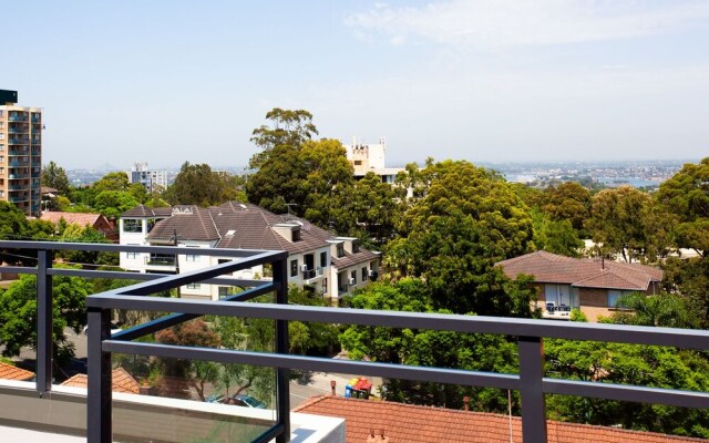 Crows Nest 16