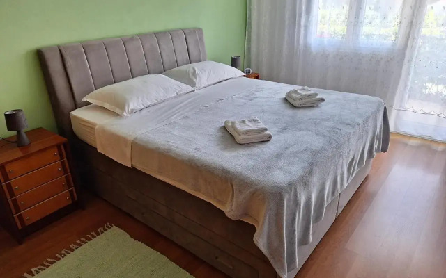 Apartment 3M