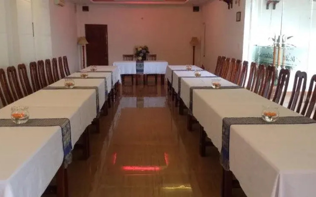Chi Nguyen Hotel