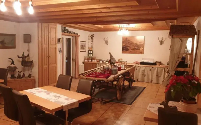 Hotel Mira